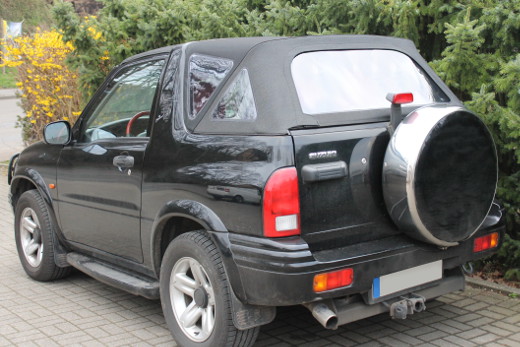 Suzuki Grand Vitara Klappverdeck schwarz Kleintransporter, Transport, Fahrzeug, Stoßstange, Auto