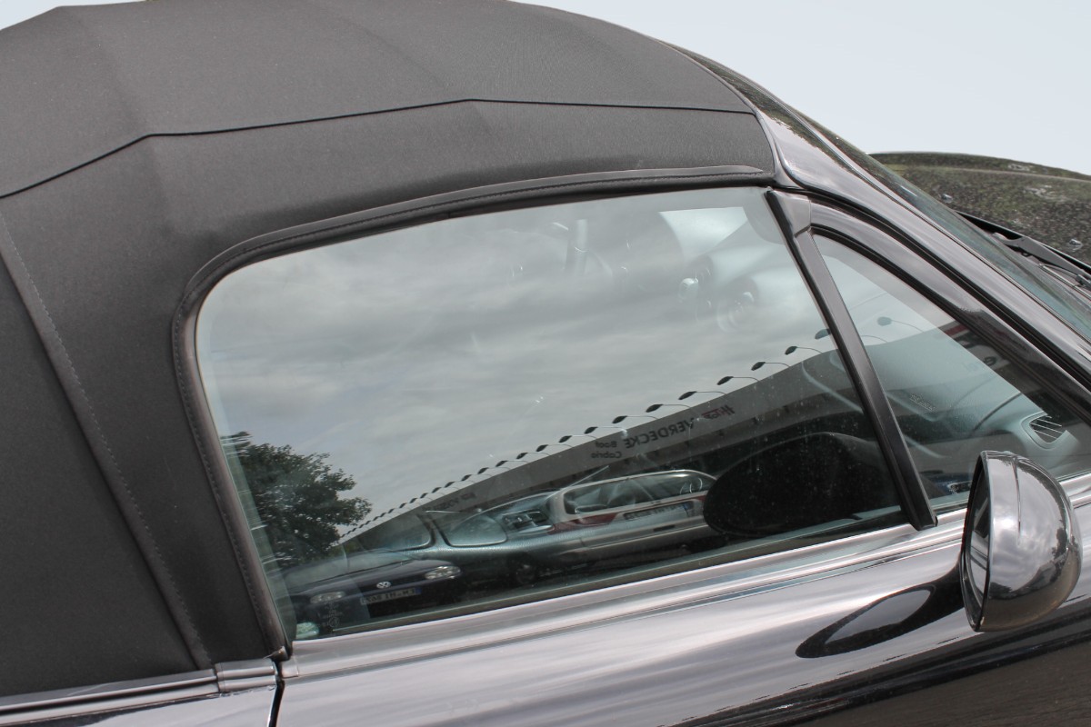 Auto, Transport, Fahrzeug, Auto — Exterieur, Autofenster, convertible, auto Seitenscheibe, Softtop, schwarz, Seitenscheibe hinten