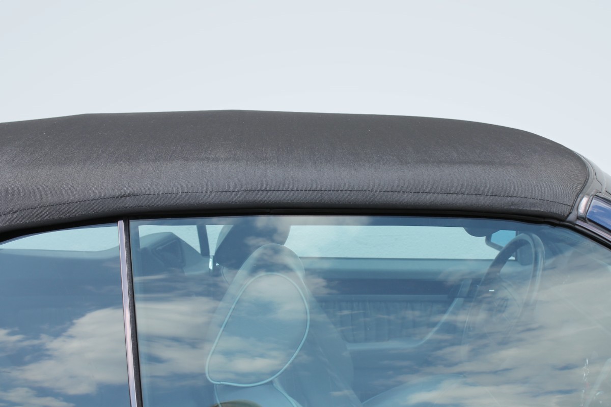 Mercedes W124 CE Cabrioverdeck Kissen, Dekoration für Zuhause, Auto, Fahrzeug, Kopfstütze, soft-top, Convertiblesch, Autodach, schwarzes Stoffdach, Seitenfenster
