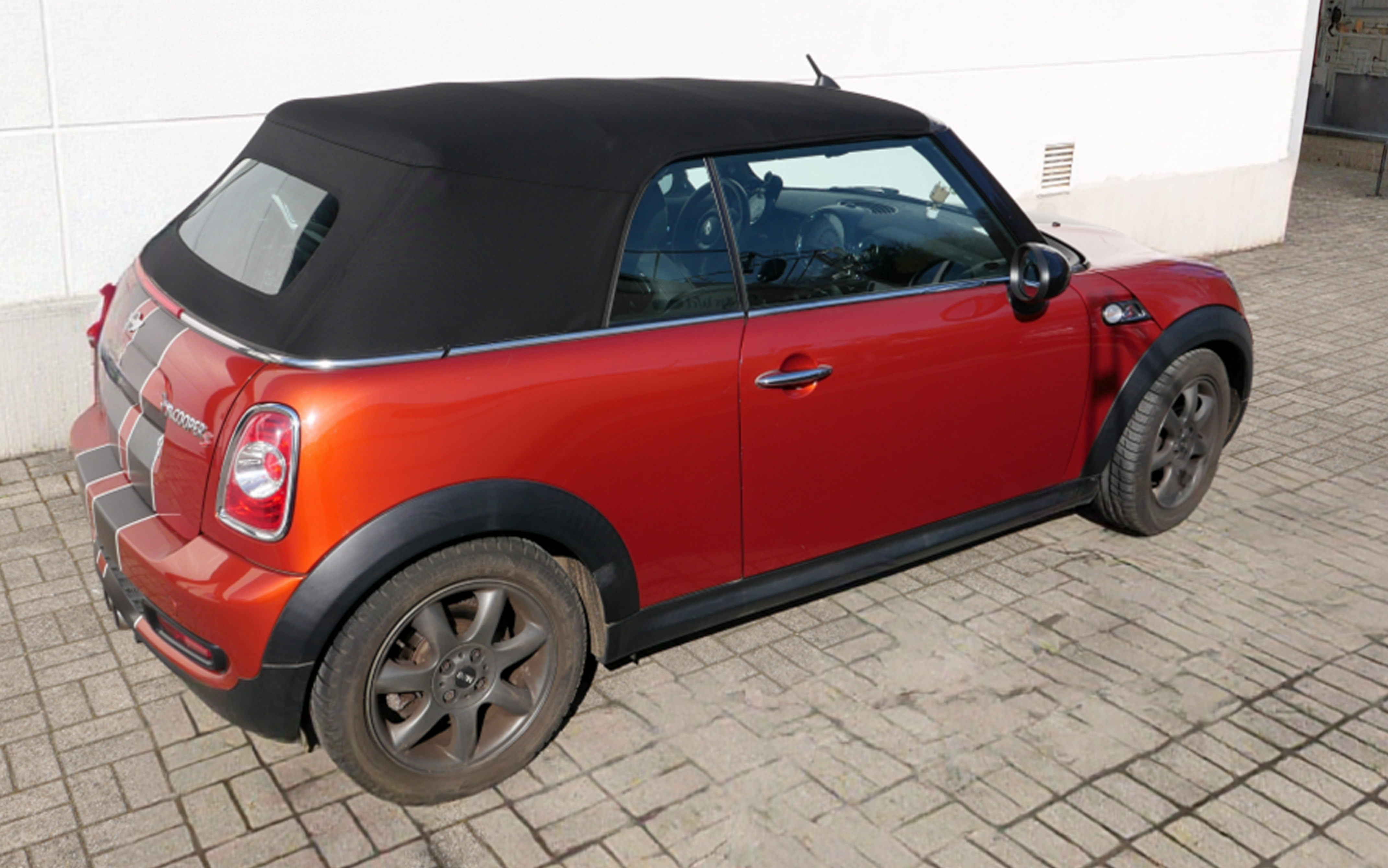 convertible, rotes Auto, Softtop, Zweitürer, Kompaktwagen