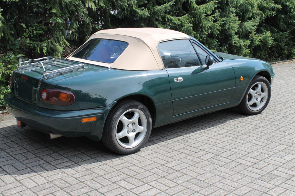 Roadster, Convertible, Soft-top, Green, Alloy wheels, Roadster, Cabriolet, Grün, Beigees Stoffverdeck, Sportwagen